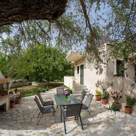 Nikis Country House - Lefkada Bnb Private Parking Lygia  Exterior photo